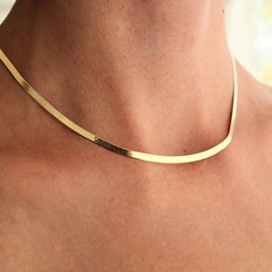 β¨β¨Gold Snake Flat Necklaceβ¨β¨